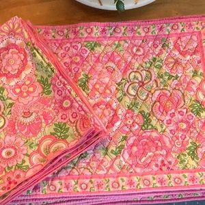 Super cute Vera Bradley placemats and napkins